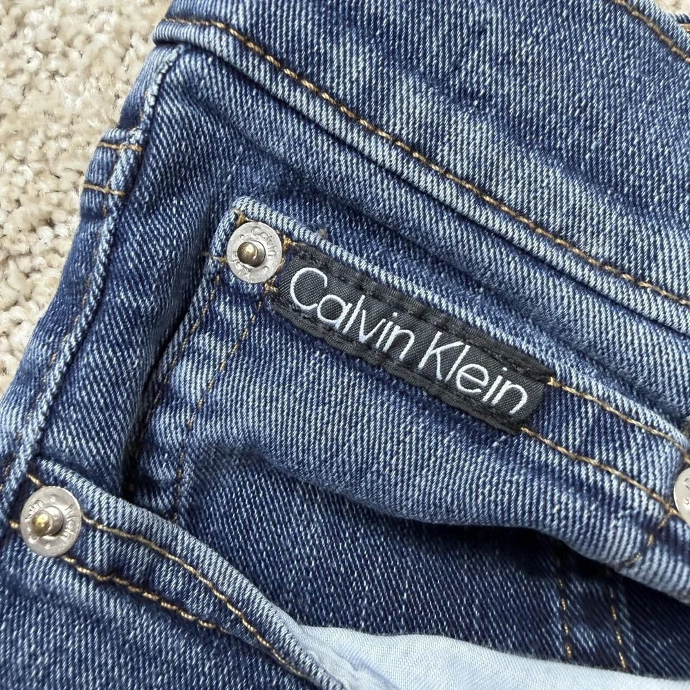 Calvin Klein calvin klein